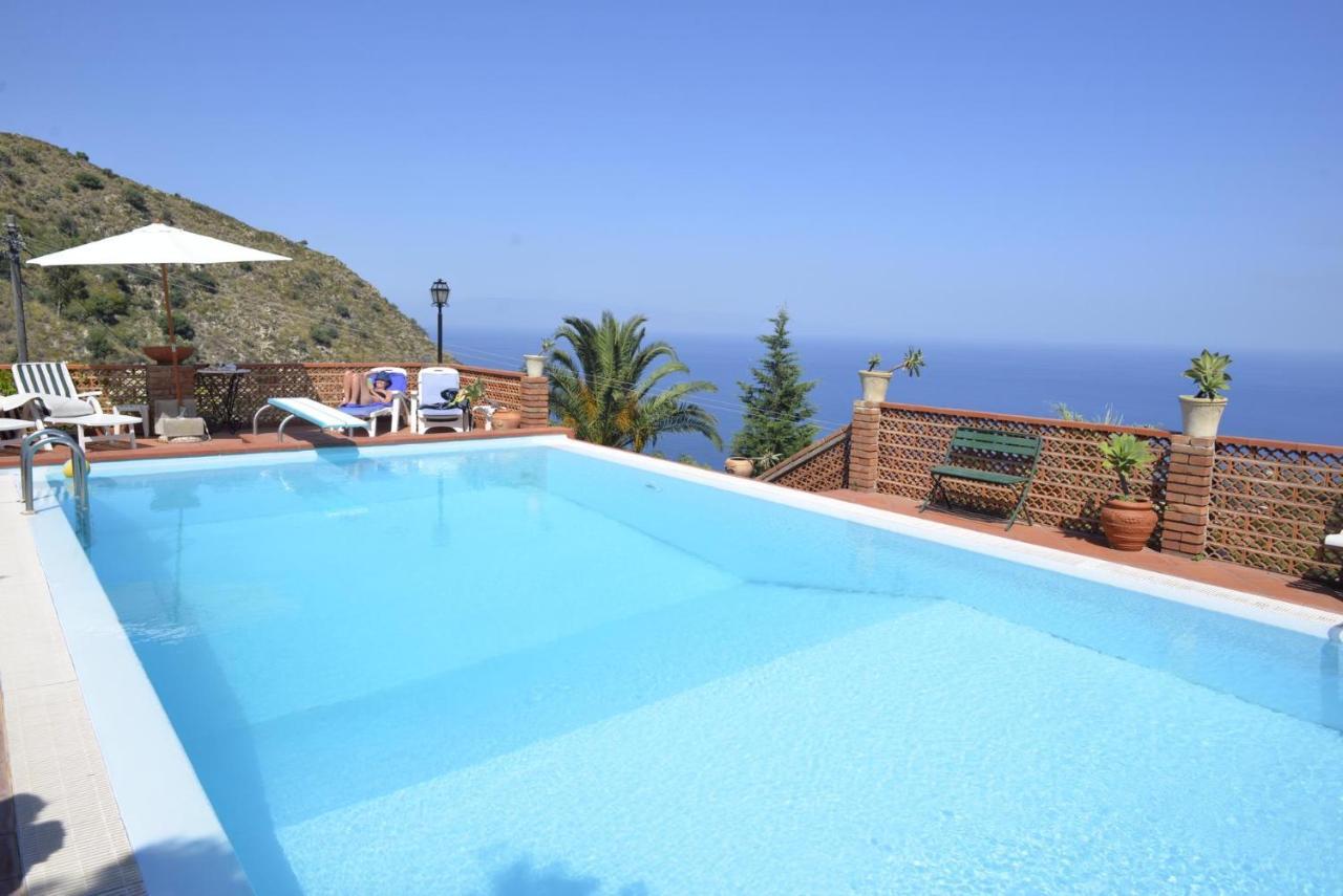 Villa Zen Taormina Buitenkant foto