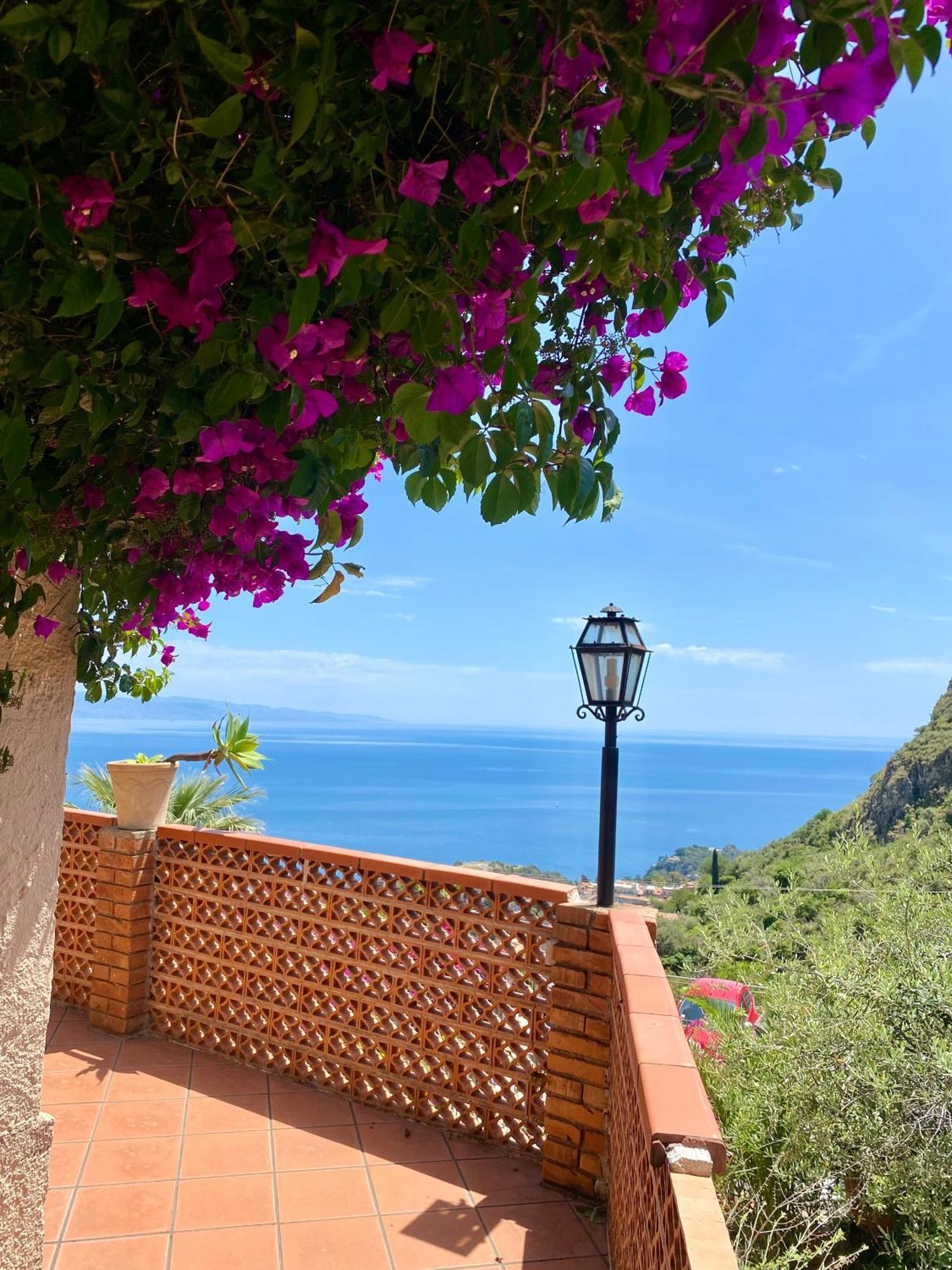 Villa Zen Taormina Buitenkant foto