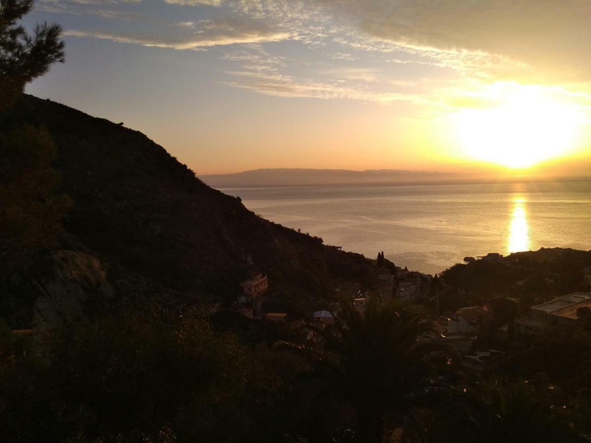 Villa Zen Taormina Buitenkant foto